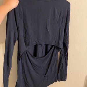 Under armor open back tee size small